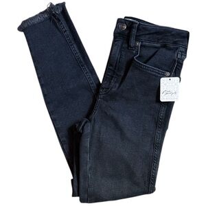 NWT We The Free Free People Black Frayed Hem Skinny Jeans
